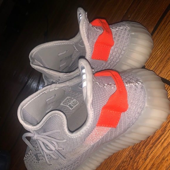 Yeezy 700